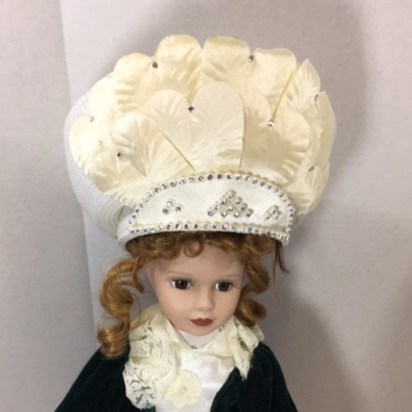 VTG White Fancy Doll Mannequin Stuffed Animal Derby Hat by Ann Marie Small - Picture 5 of 15